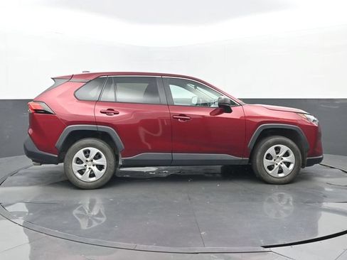Used 2023 Toyota RAV4 LE FWD image 2