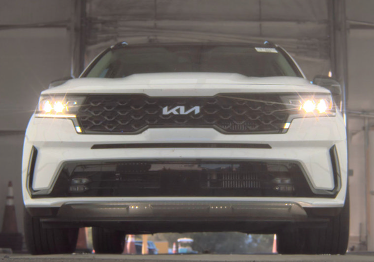 Used 2023 Kia Sorento SX FWD image 5