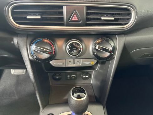 Used 2020 Hyundai Kona SE image 23