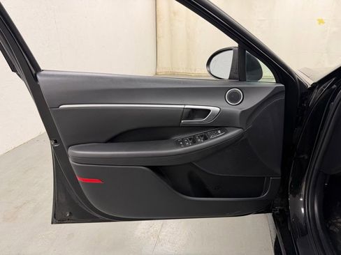 Used 2023 Hyundai Sonata SEL w/ Convenience Package FWD image 16