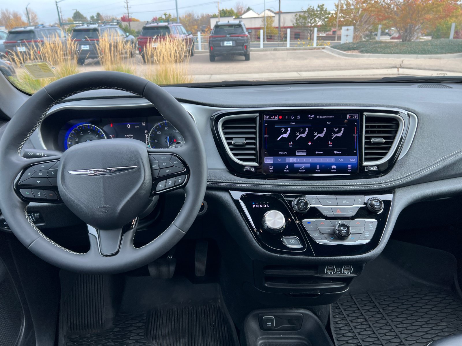 Used 2024 Chrysler Pacifica Touring-L w/ S Appearance Package AWD/4WD image 20
