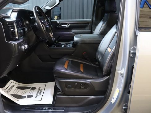 Used 2025 GMC Sierra 2500 AT4 w/ AT4 Preferred Package AWD/4WD image 54