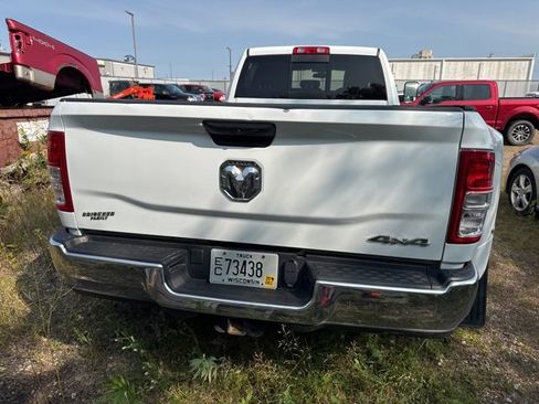 Used 2022 RAM 3500 Tradesman image 10