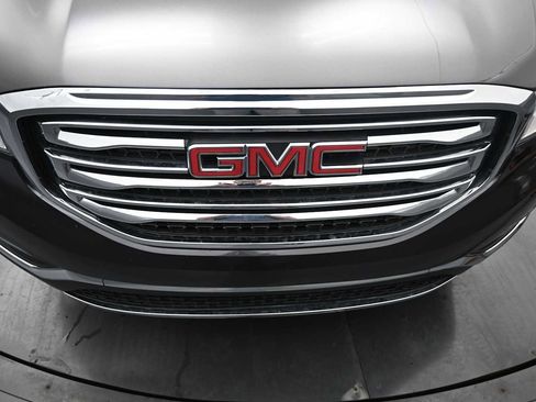 Used 2017 GMC Acadia SLE AWD/4WD image 17