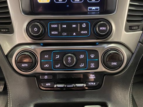 Used 2019 Chevrolet Tahoe LS AWD/4WD image 23