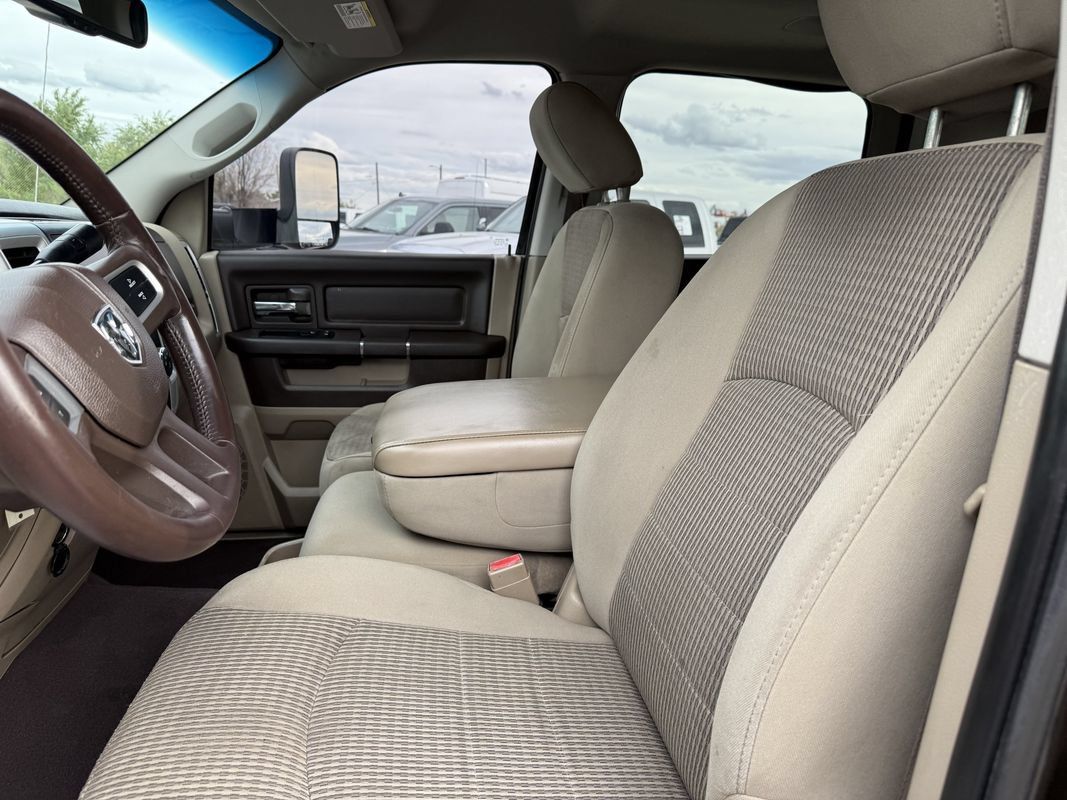 Used 2011 RAM 3500 SLT w/ Luxury Group AWD/4WD image 31