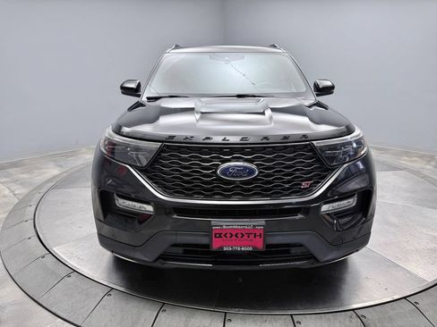 Used 2020 Ford Explorer ST w/ ST High-Performance Pack AWD/4WD image 2