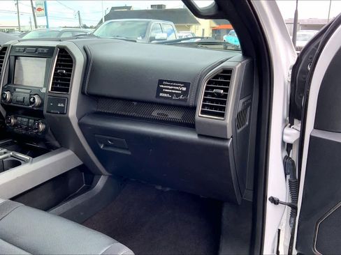 Used 2019 Ford F150 Raptor w/ Equipment Group 802A Luxury image 18