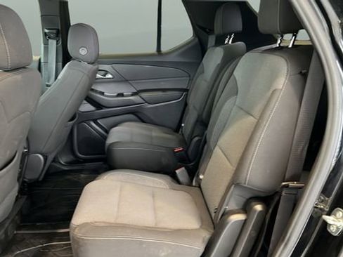 Used 2023 Chevrolet Traverse LT w/ LPO, Floor Liner Package image 25