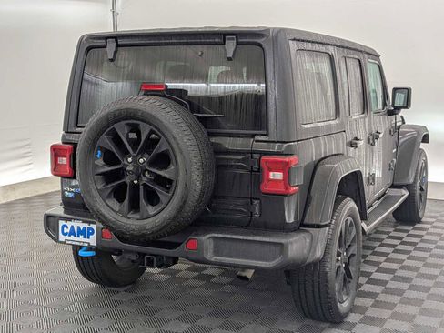 Used 2023 Jeep Wrangler Sahara w/ Cold Weather Group image 6