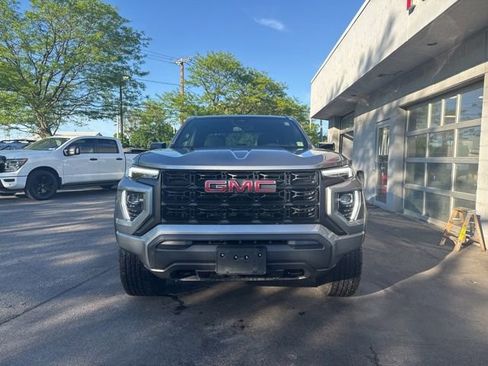 Used 2024 GMC Canyon Elevation w/ Trailering Package AWD/4WD image 7