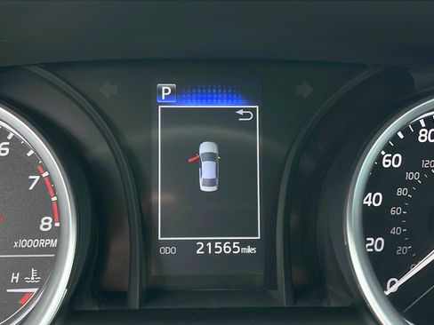 Used 2024 Toyota Camry LE image 24