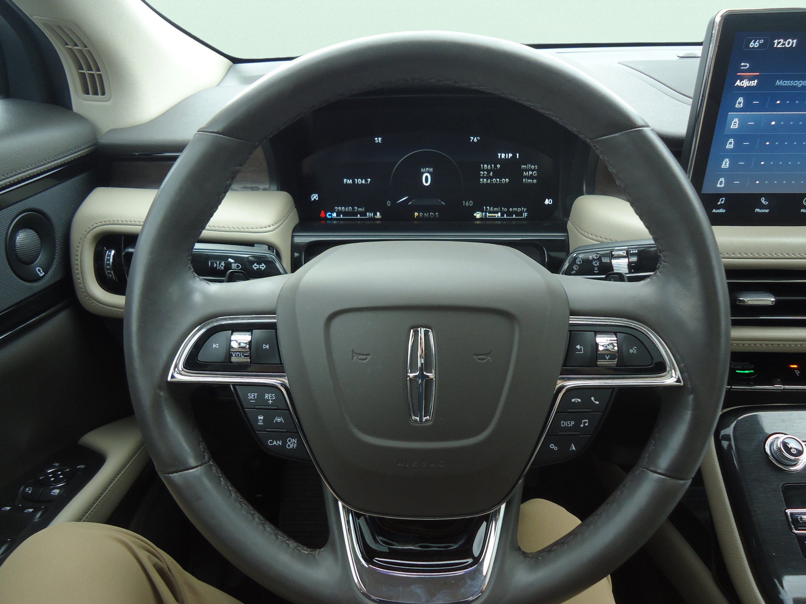 Used 2023 Lincoln Nautilus Reserve w/ Equipment Group 201A AWD/4WD image 12