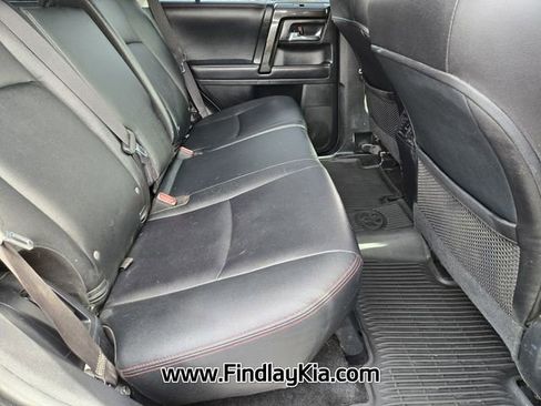 Used 2018 Toyota 4Runner TRD Off-Road Premium image 18