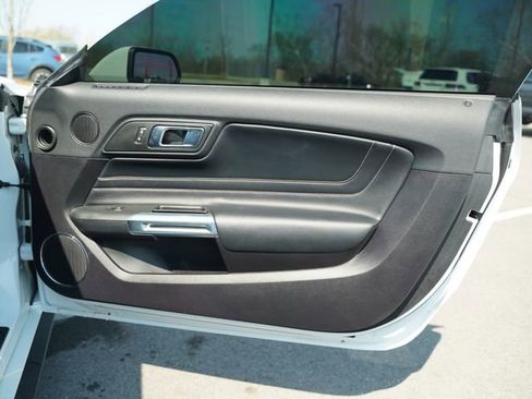 Used 2019 Ford Mustang GT Premium w/ Equipment Group 401A image 18