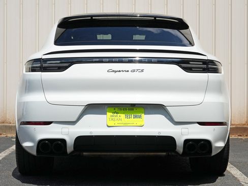 Used 2023 Porsche Cayenne GTS AWD/4WD image 13