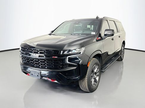 Used 2023 Chevrolet Suburban Z71 AWD/4WD image 4