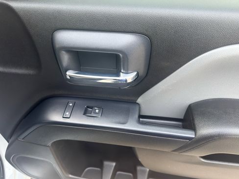 Used 2016 Chevrolet Silverado 1500 Custom w/ Trailering Package image 29