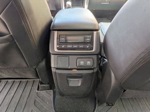 Used 2020 Subaru Ascent Limited w/ Technology Package AWD/4WD image 14
