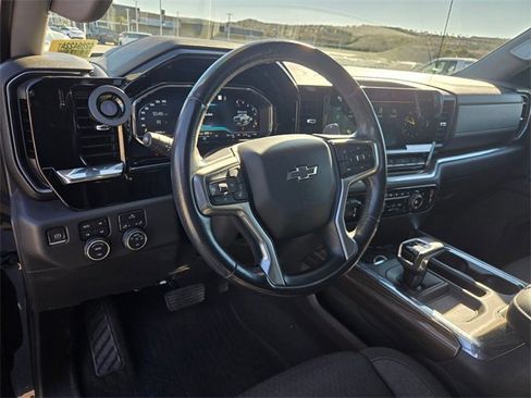 Used 2023 Chevrolet Silverado 1500 LT Trail Boss w/ Protection Package image 9