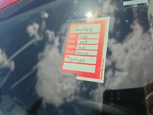Used 2020 Kia Soul LX FWD image 7