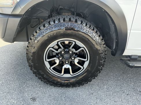 Used 2017 RAM 1500 Rebel w/ Luxury Group AWD/4WD image 9