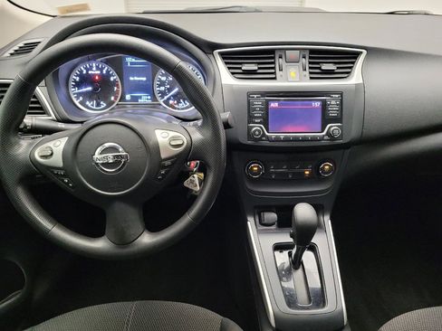 Used 2018 Nissan Sentra S FWD image 22