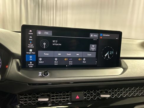 Used 2023 Honda Accord Touring image 15
