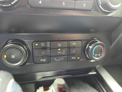 Used 2019 Ford F150 XLT w/ Equipment Group 302A Luxury image 10