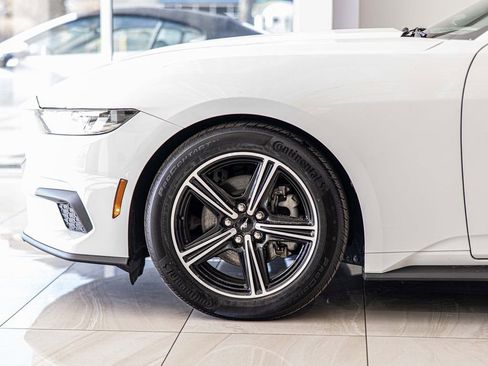 Used 2024 Ford Mustang Premium image 8