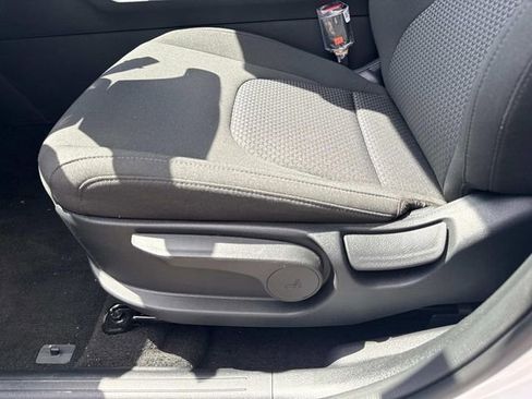 New 2026 Kia Sportage LX FWD image 19