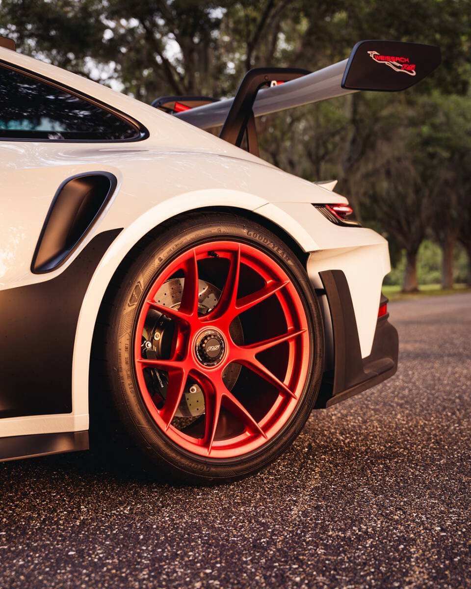 Used 2025 Porsche 911 GT3 RS RWD image 32
