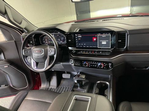 Used 2022 GMC Sierra 1500 SLT w/ SLT Premium Plus Package AWD/4WD image 22