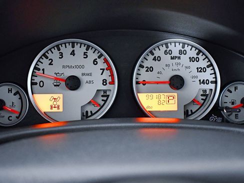 Used 2019 Nissan Frontier PRO-4X w/ Pro-4x Luxury Package image 24