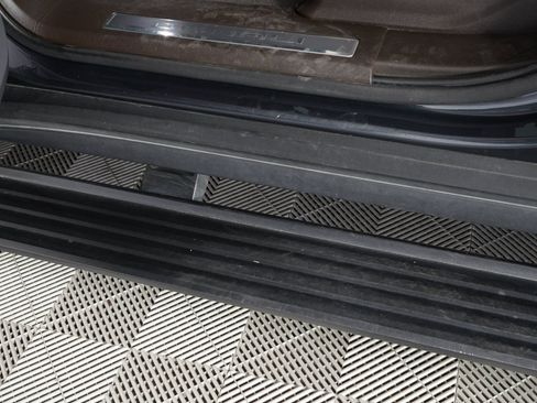 Used 2021 GMC Yukon XL Denali w/ Denali Ultimate Package image 18