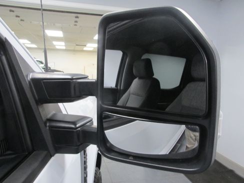 Used 2023 Ford F250 XLT w/ Snow Plow Prep Package image 16