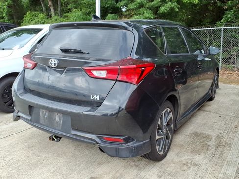 Certified 2018 Toyota Corolla iM image 7