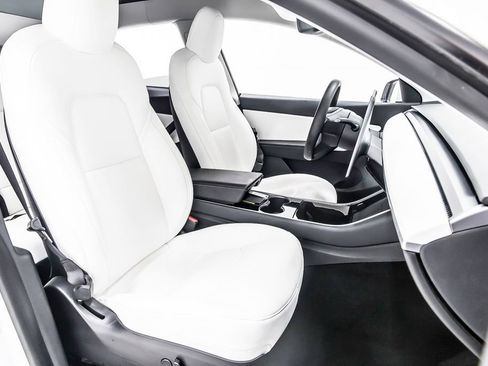 Used 2021 Tesla Model Y 2WD image 35