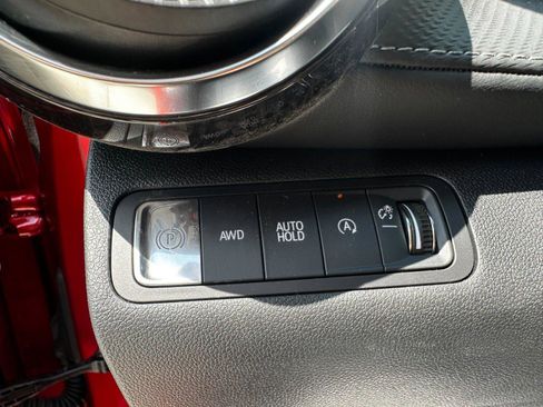 New 2026 Chevrolet Equinox LT w/ Convenience Package II image 10