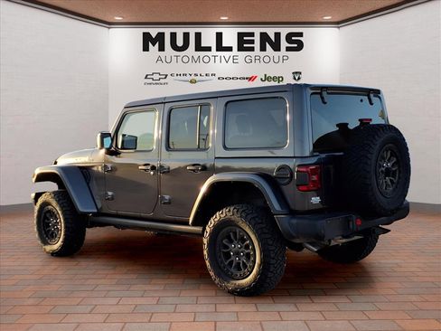 Used 2022 Jeep Wrangler Unlimited Rubicon w/ Trailer Tow Package image 7