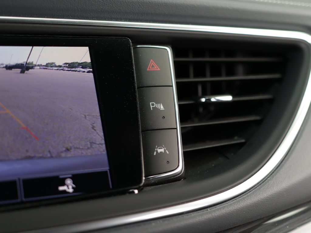 Used 2024 Buick Enclave Essence w/ Sport Touring Edition FWD image 15