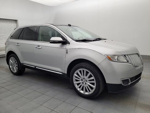 Used 2015 Lincoln MKX FWD w/ Equipment Group 102A image 11