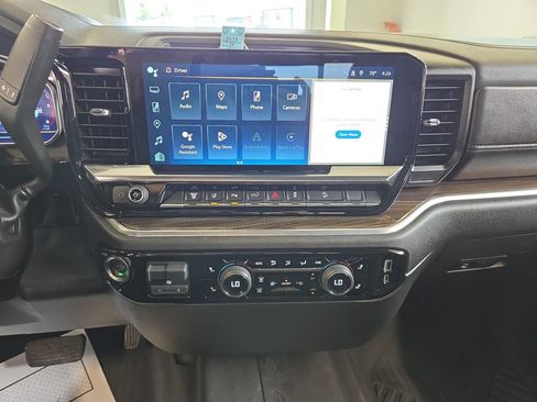 Used 2025 Chevrolet Silverado 2500 LT w/ Trail Boss Package AWD/4WD image 23