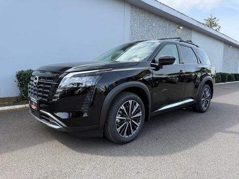 New 2026 Nissan Pathfinder Platinum w/ Cargo Package AWD/4WD image 1