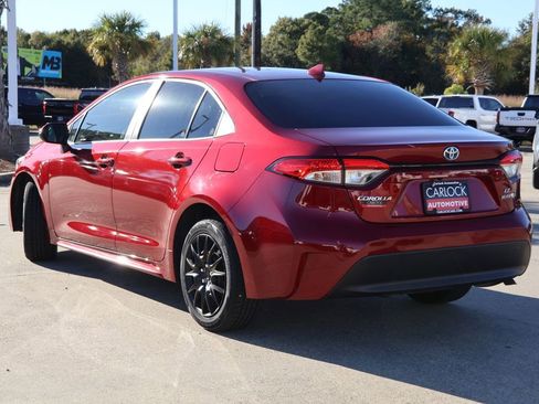 Used 2024 Toyota Corolla LE image 18
