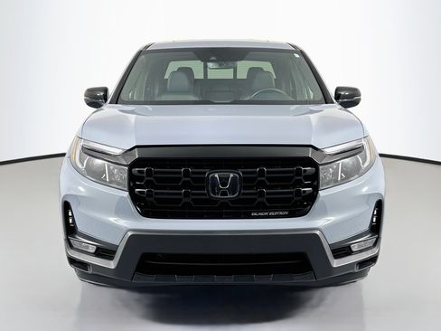 Certified 2024 Honda Ridgeline Black Edition image 2