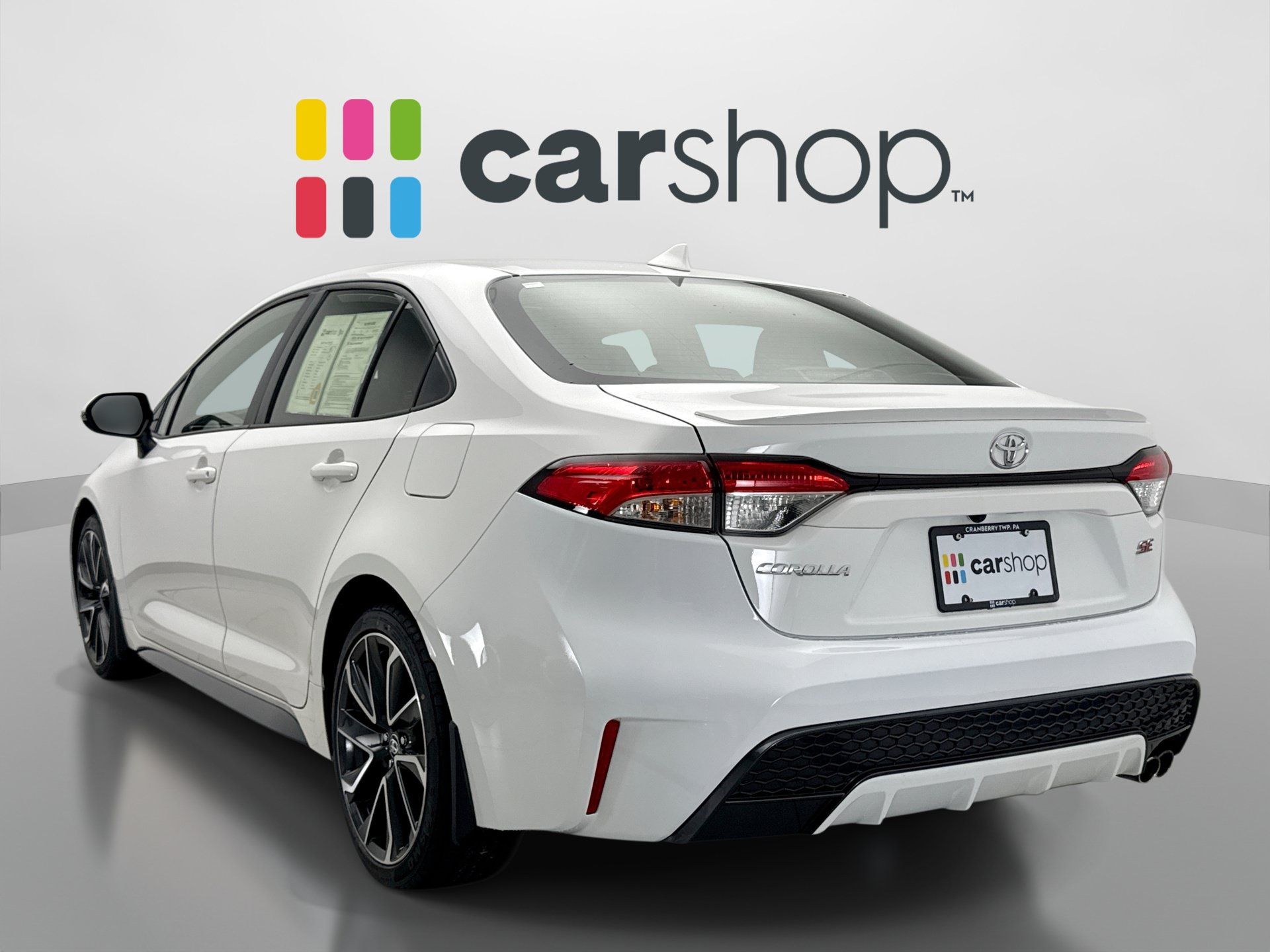 Used 2022 Toyota Corolla SE w/ SE Premium Package FWD image 3