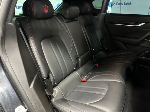 Used 2024 Maserati Levante GT Ultima AWD/4WD image 21