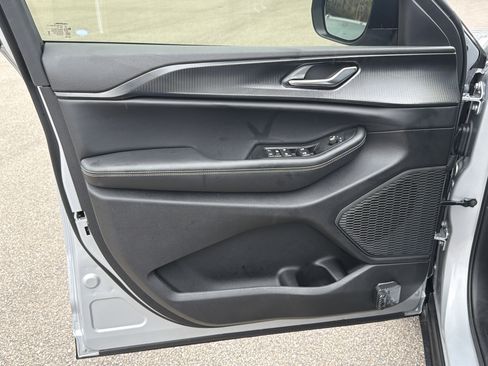 New 2025 Jeep Grand Cherokee Laredo X image 41