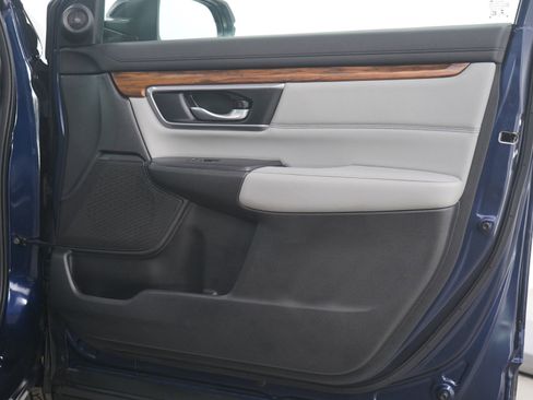 Used 2017 Honda CR-V EX-L image 9